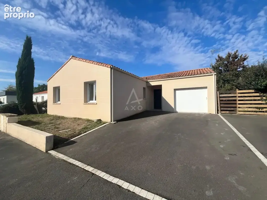 Photo Maison à La Roche-Sur-Yon au prix de 235 000€