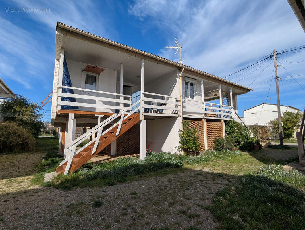 Gruissan - Plage des Chalets : Chalet d'environ 100 m2 entièrement rénové - photo 21