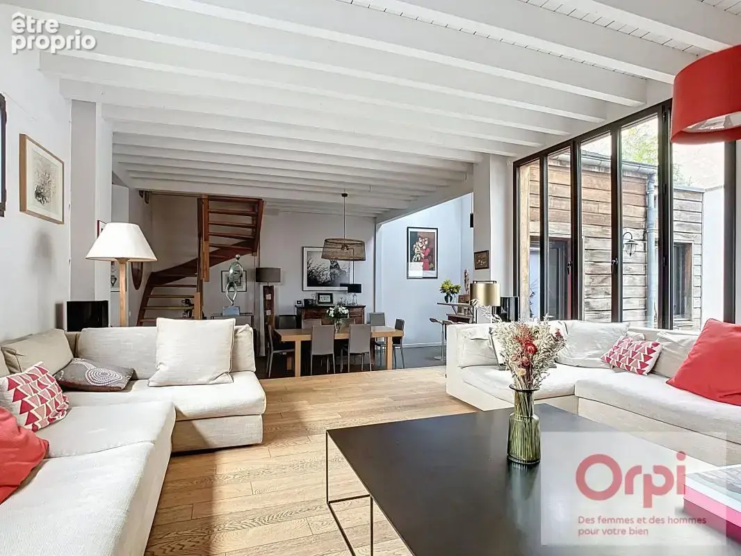 ISSY LES MOULINEAUX - Maison 7 pièces 176 m² - photo 9