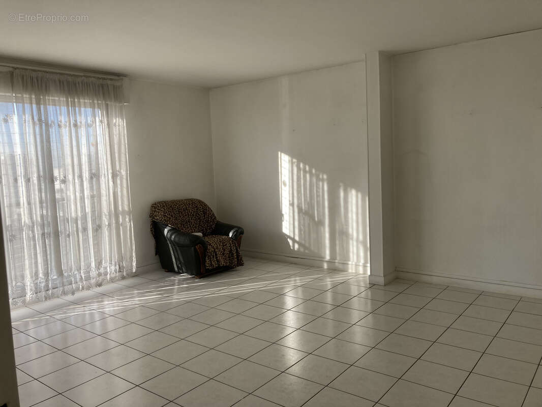 Appartement à SARCELLES