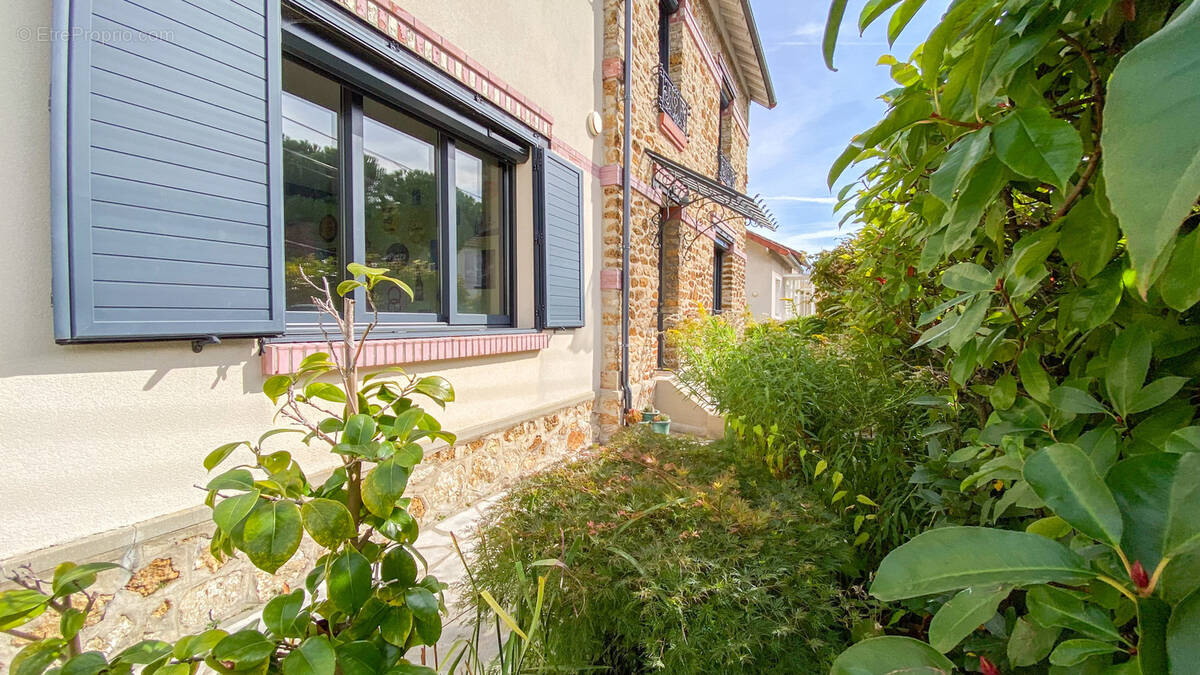 Maison à EPINAY-SUR-ORGE