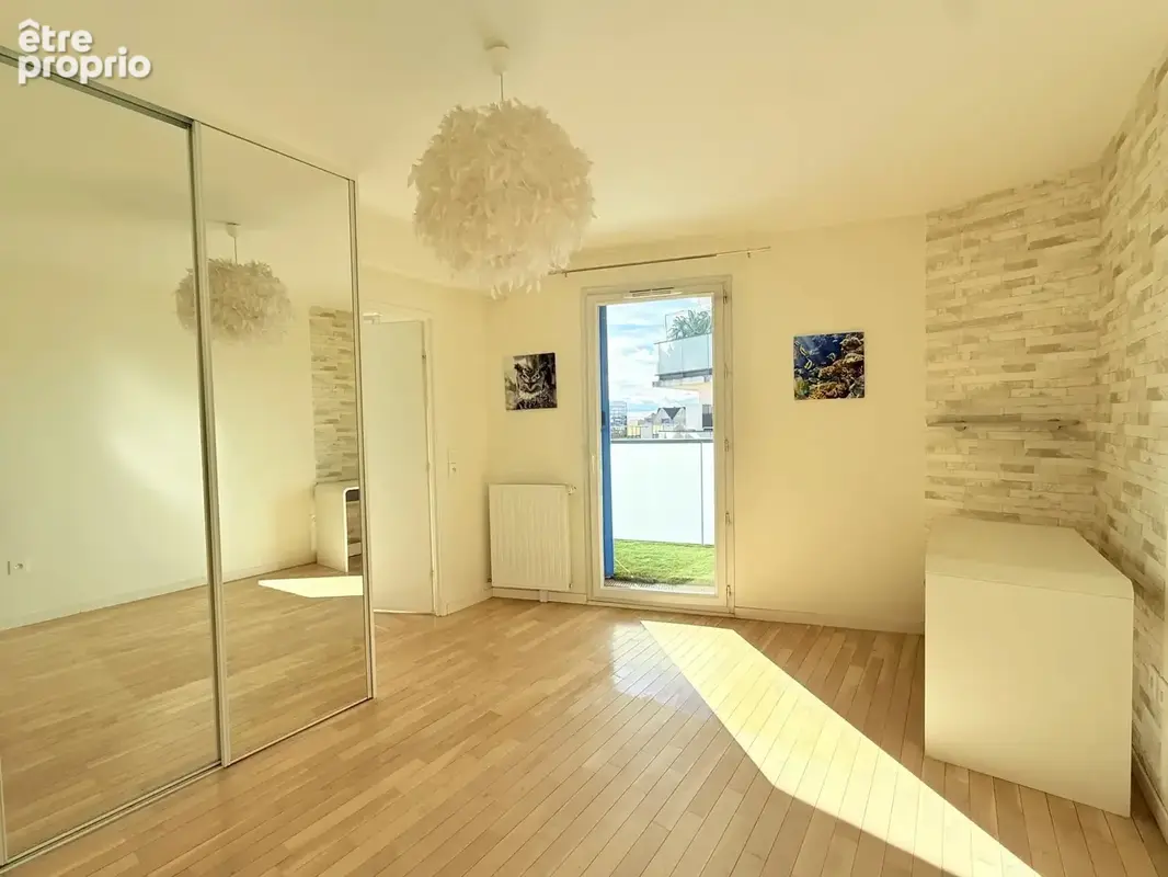Appartement 2 pièces 42 m² à vendre à Romainville (93230) - photo 3