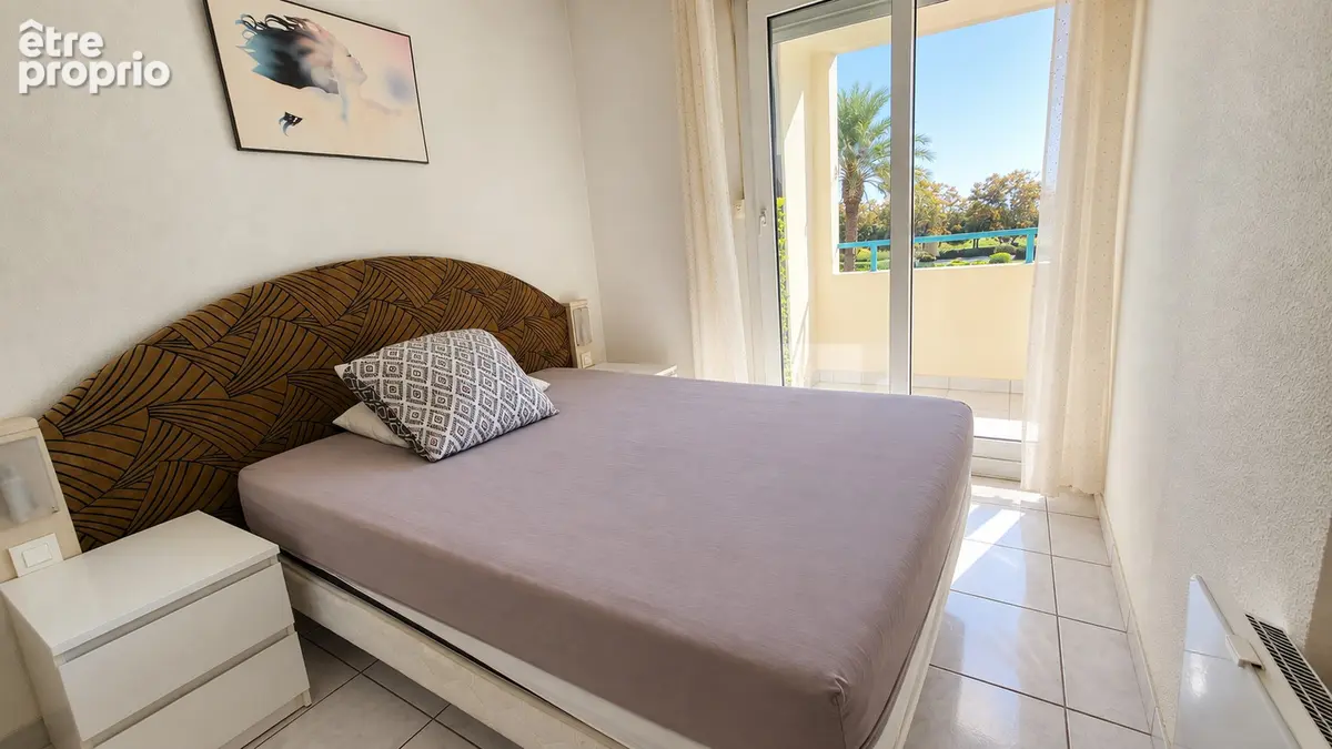 Antibes les Pins 1ère ligne 2 pièces 31 m2 - Grande terrasse aperçu mer - plages à pied - photo 5