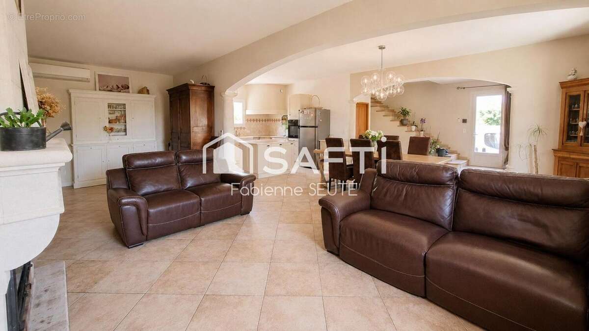 Photo 6 - Maison à L'ISLE-SUR-LA-SORGUE