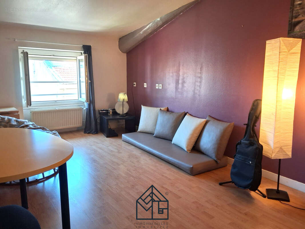 Appartement à SAINT-ETIENNE
