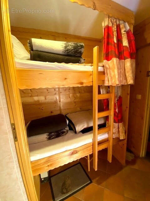 Appartement à LE CHATEL