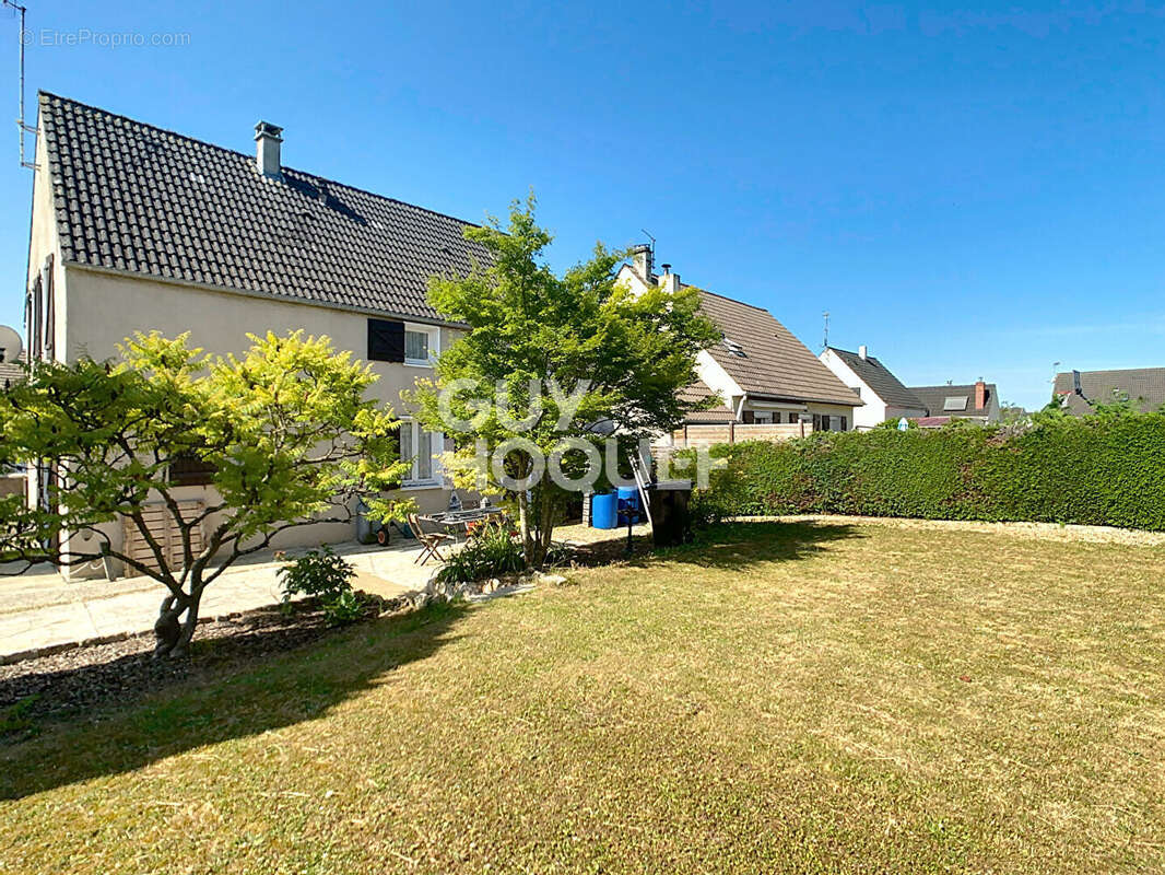 Maison à VAUCIENNES