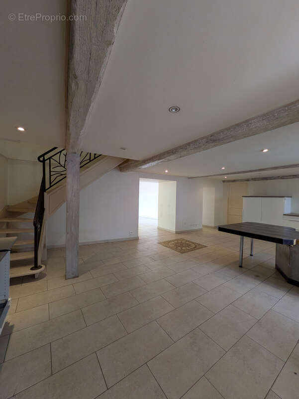 Maison à LAGRASSE