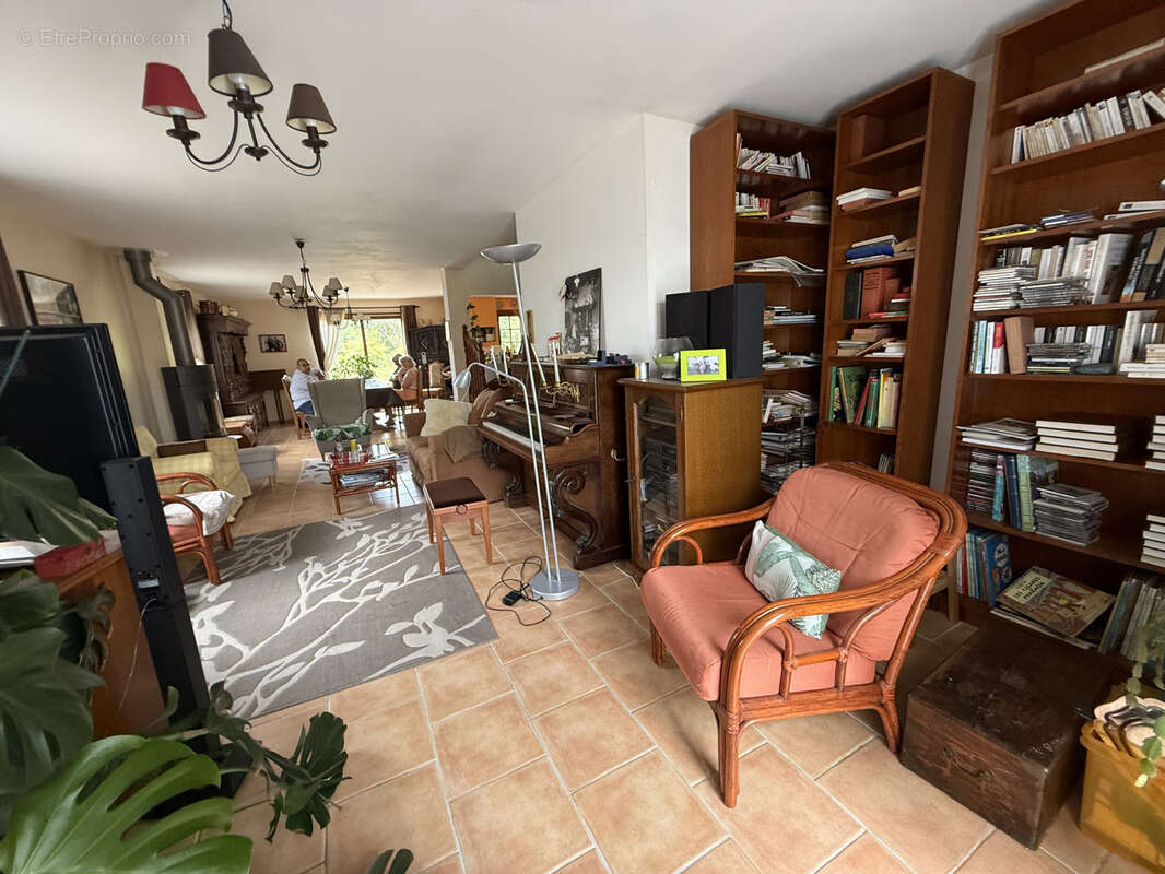 Maison à LAIGNE-EN-BELIN