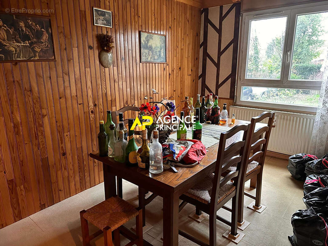 Appartement à SARTROUVILLE