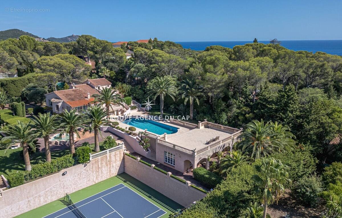 Maison à SAINT-RAPHAEL