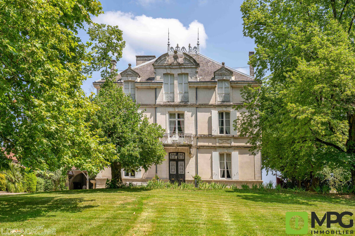Maison à VILLENEUVE-SUR-LOT