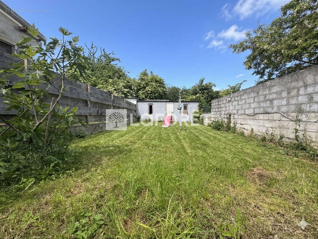 Charmante maison 4 chambres avec garage et jardin - photo 7