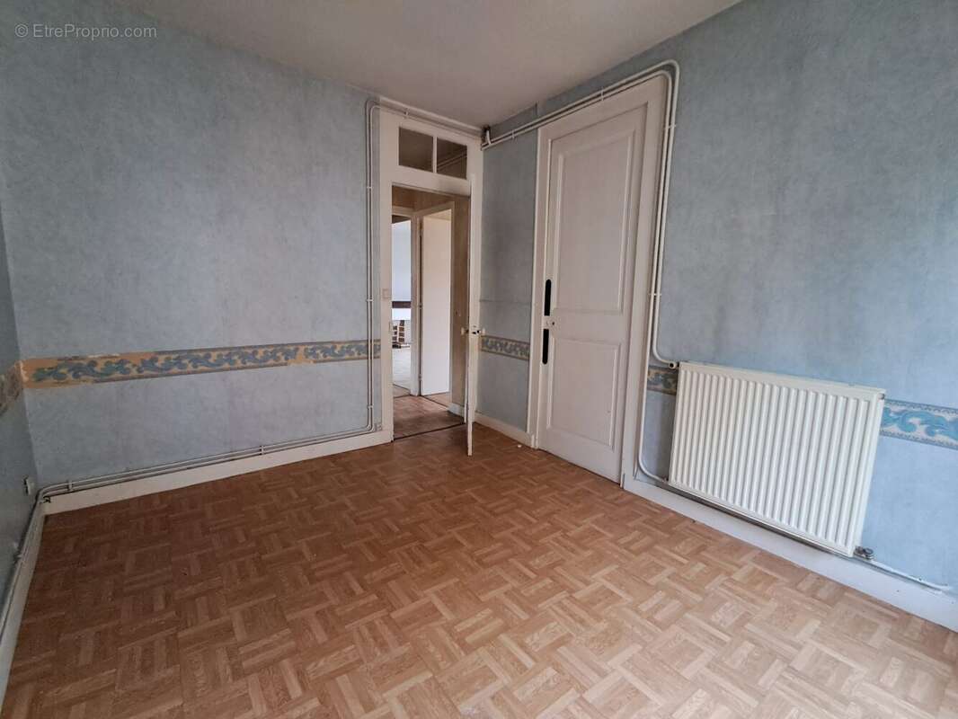 Maison à USSON-EN-FOREZ