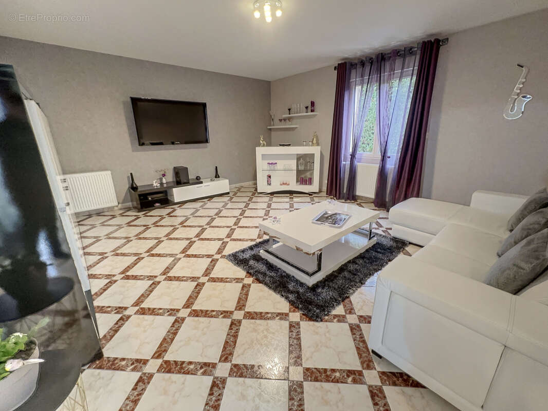 Maison à VERNOUILLET