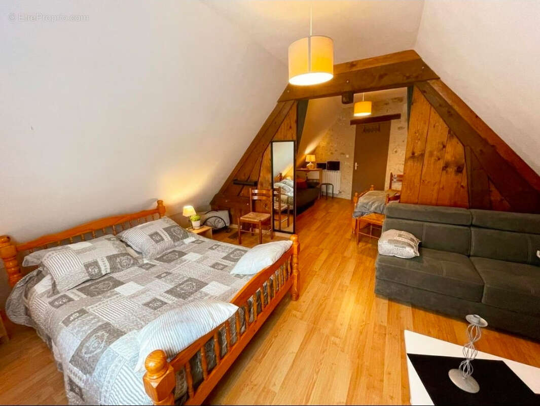 Maison à SAINT-JEAN-SAINT-GERMAIN