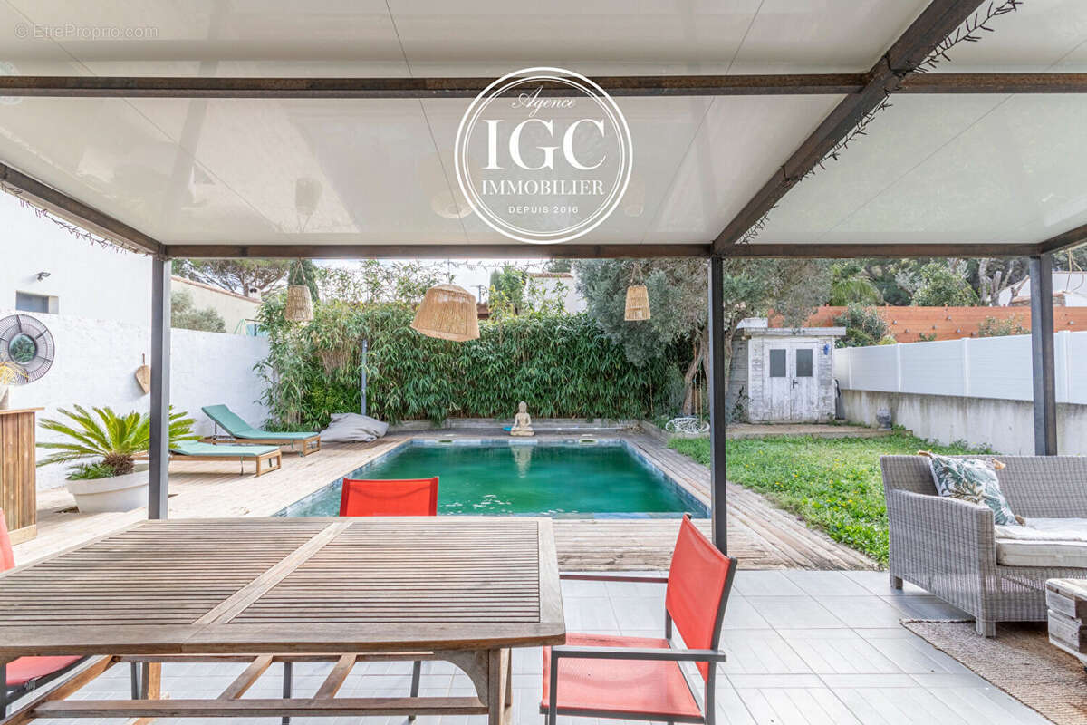 Maison à ENSUES-LA-REDONNE