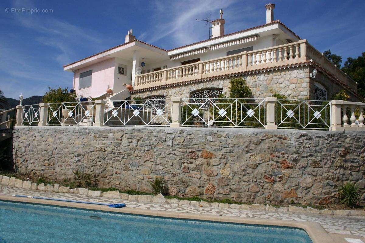 Maison à RAYOL-CANADEL-SUR-MER