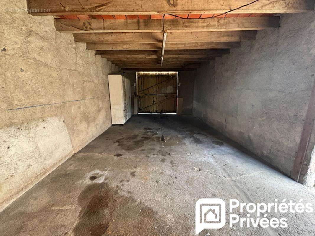Maison 4 chambres de 123.5 M2 , MEHUN SUR YEVRE - photo 15