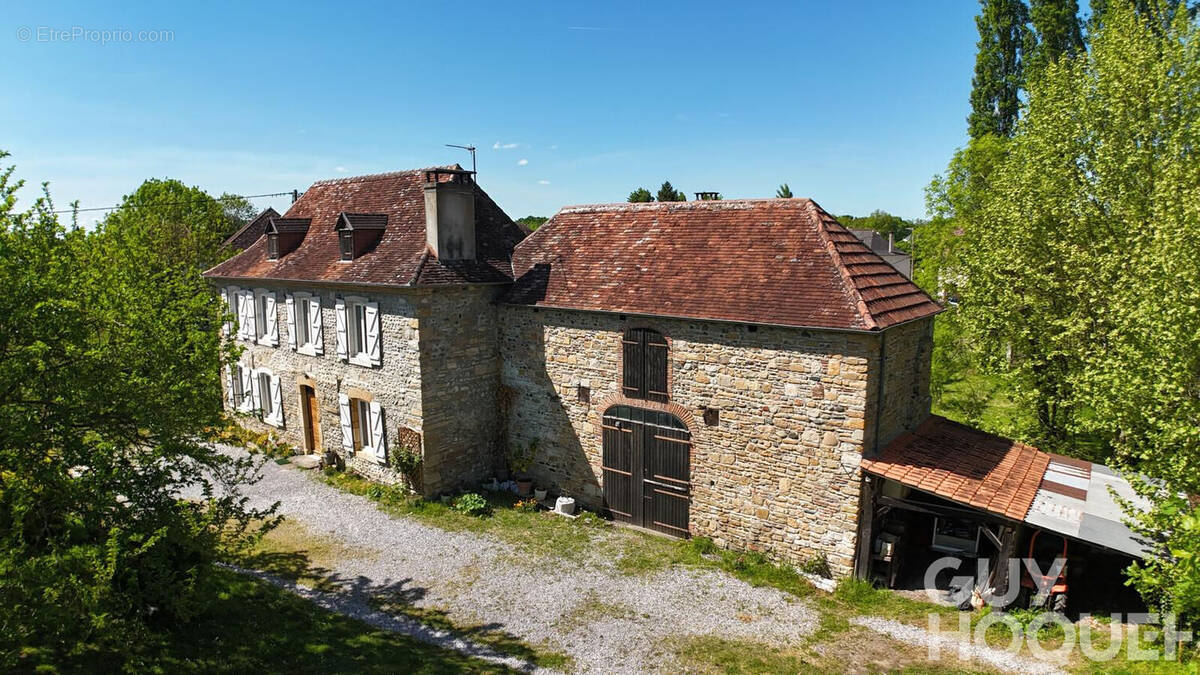 Maison à CASTETNAU-CAMBLONG