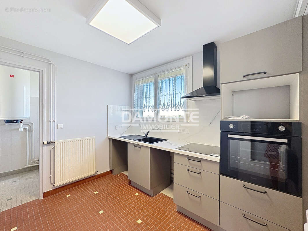 Troyes - appartement t4 lumineux - photo 2