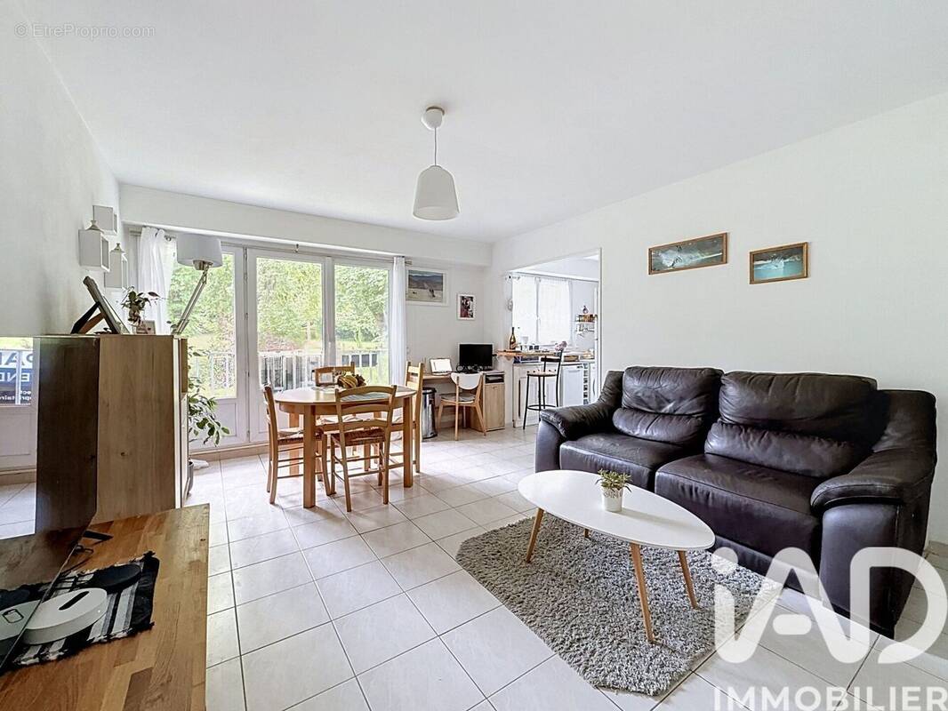 Photo 1 - Appartement à FLINS-SUR-SEINE