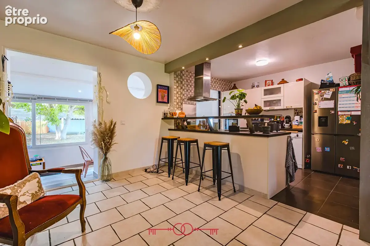 CHAMPIGNY Belle maison familiale avec jardin, 6 chambres et sous-sol complet - photo 1