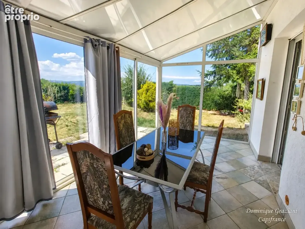 Maison familiale 140M2 ,4 Chambres ,terrain ,proche centre ville - photo 4