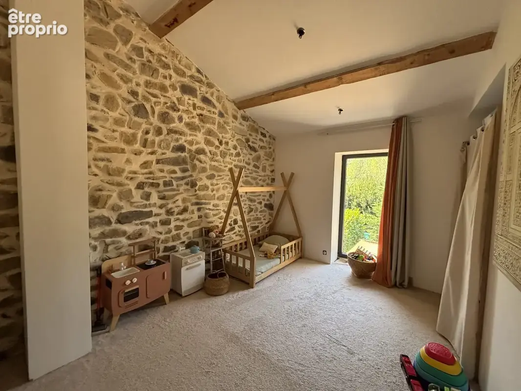 Maison 5 pièces 115 m² à vendre à Saint-Priest (07000) - photo 6