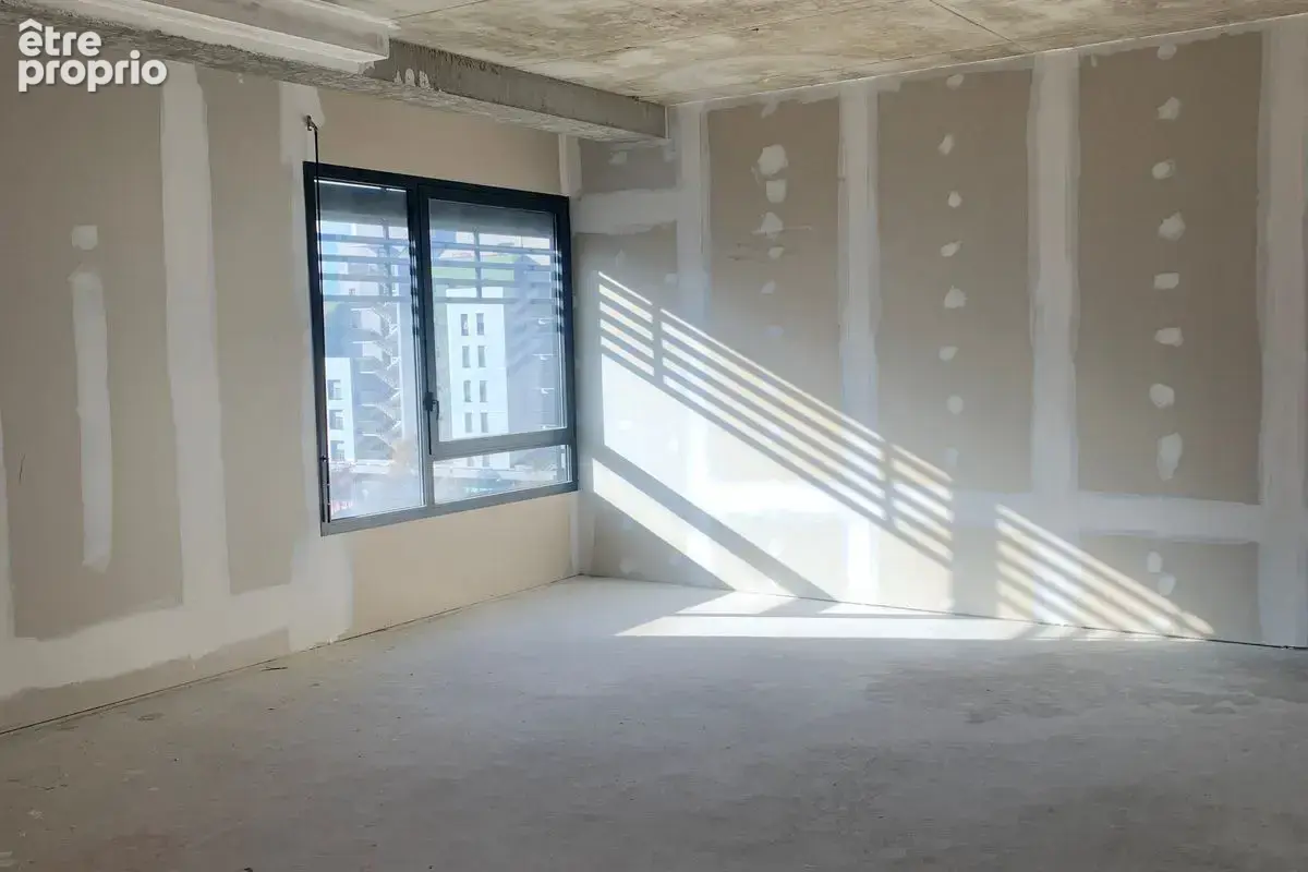 Local professionnel de 40 m² - Lyon 9 - photo 3