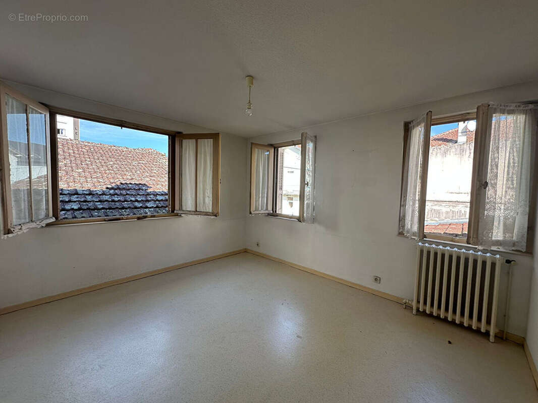 Appartement à LOURDES