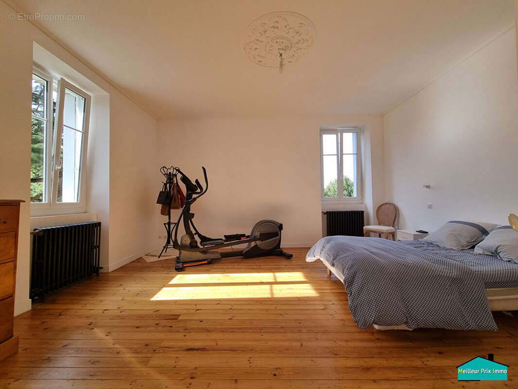 La Marne - Maison bourgeoise de caractère en excellent état - COUP DE COEUR - photo 11