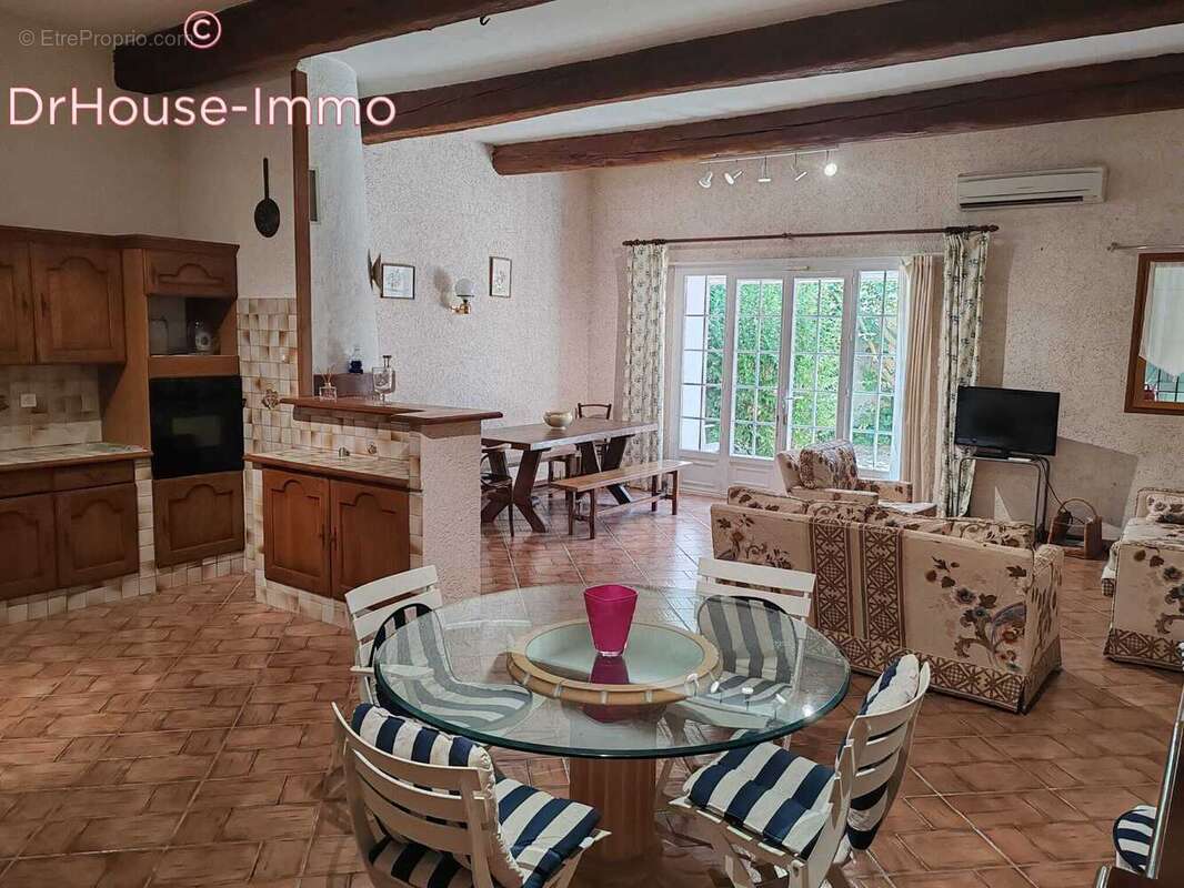 Maison à BESSE-SUR-ISSOLE