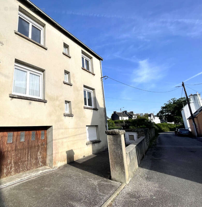 Maison traditionnelle des années 60 QUIMPER - photo 8
