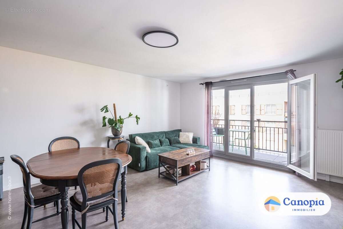 Appartement à MONTLHERY