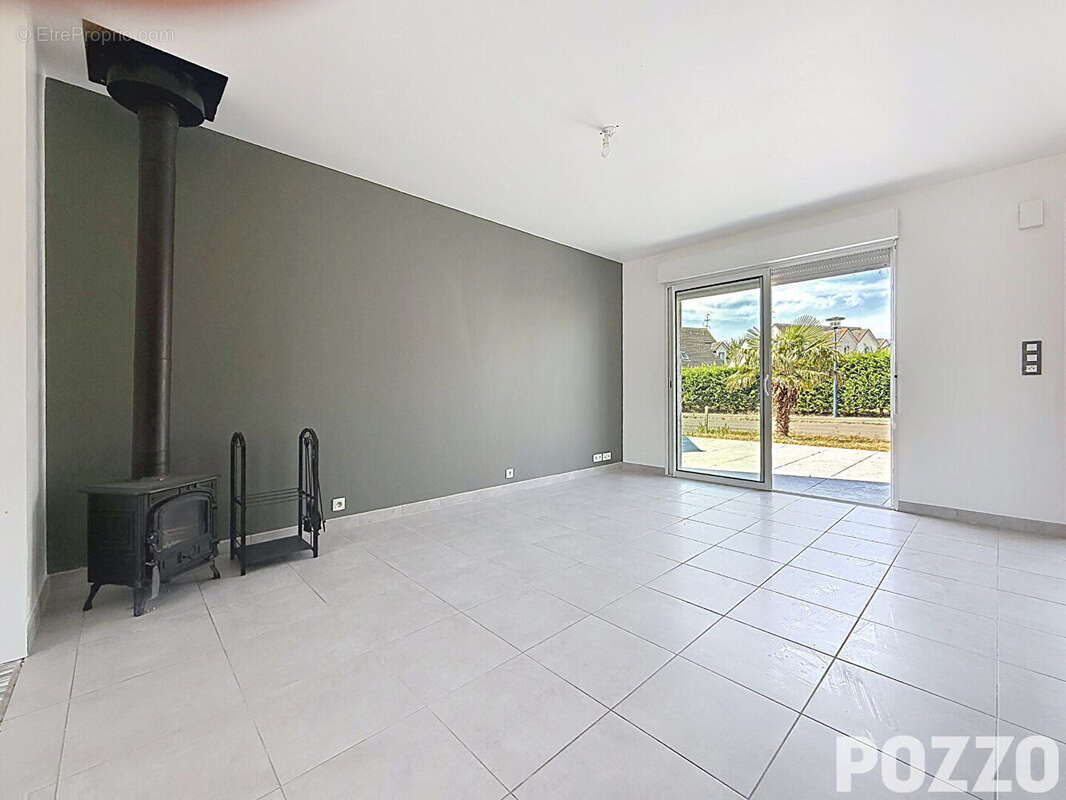 Maison F5 (106 m²) à vendre à GRANVILLE, terrain 277m² - photo 4