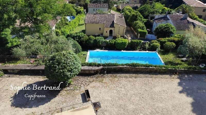 Appartement à MONTBOUCHER-SUR-JABRON