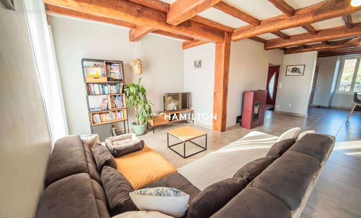 Maison à SAINTE-CROIX