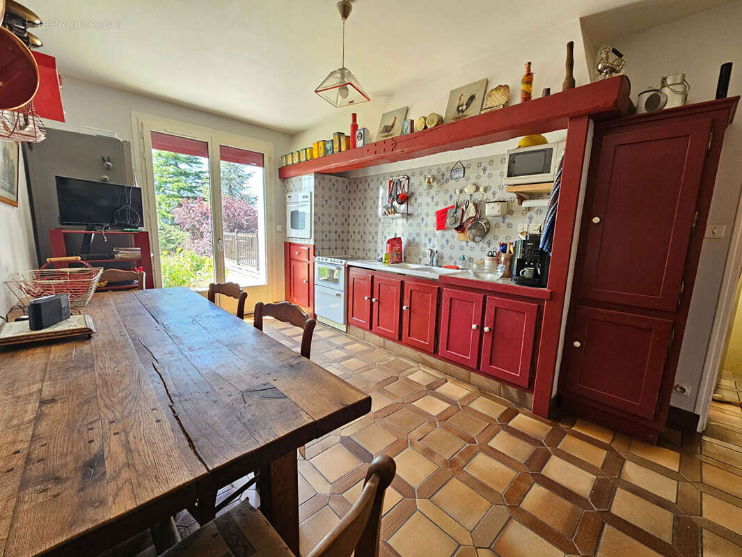 Maison Bury 6 pièce(s) 148m2 - photo 6