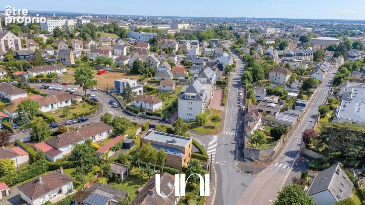 Maison 8 pièces de 210 m2 avec terrasse - Caen Université - photo 6