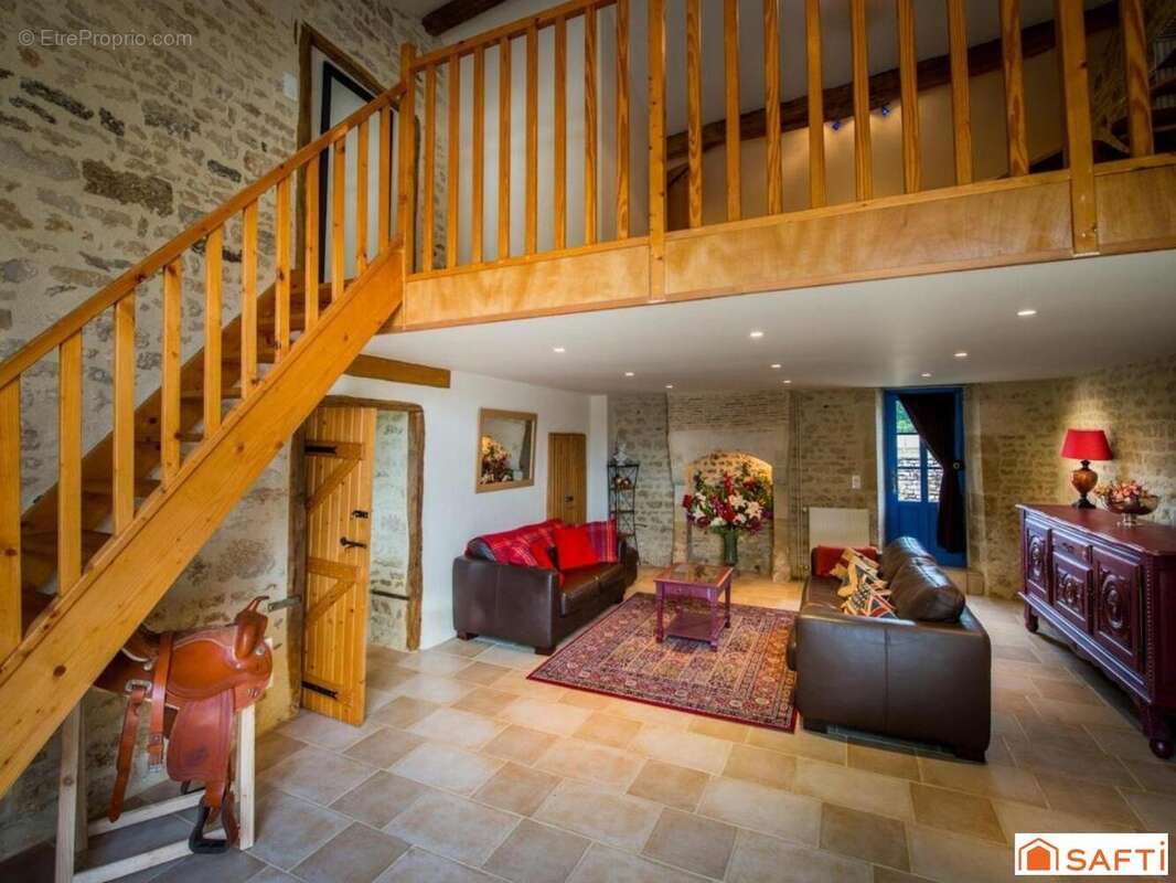 Photo 5 - Autre à SAINT-HILAIRE-DES-LOGES