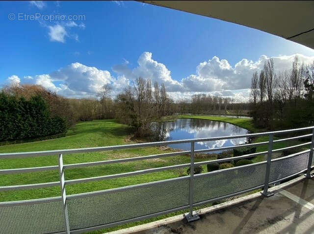 Appartement à BRIOLLAY