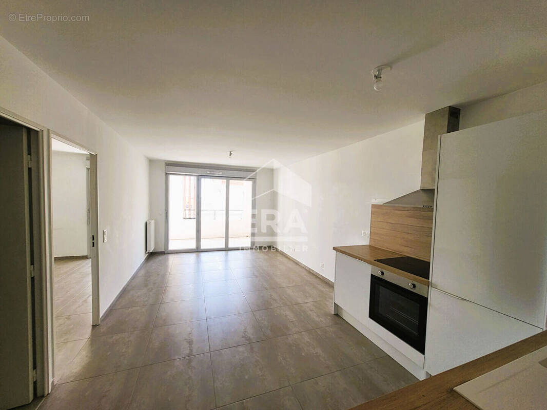 Appartement à PORT-DE-BOUC