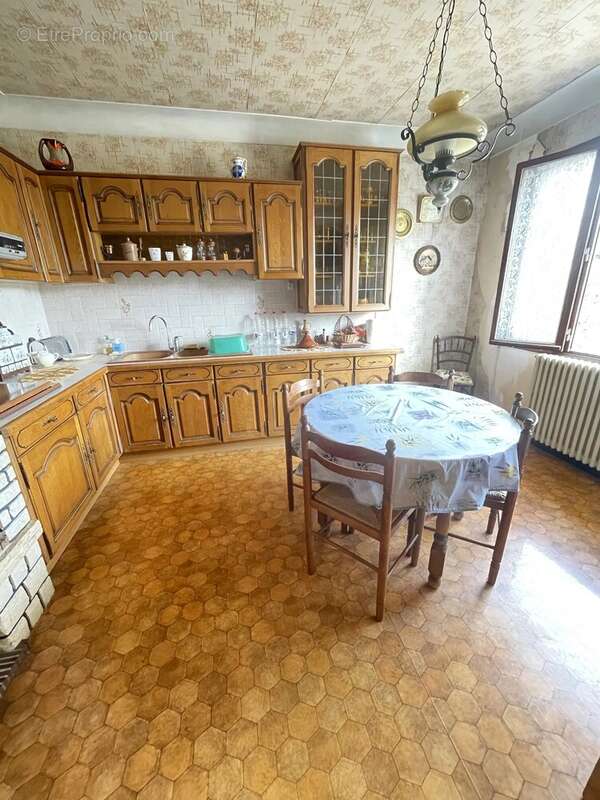 Maison familiale avec sous-sol complet et terrain constructible - bergerac - photo 18