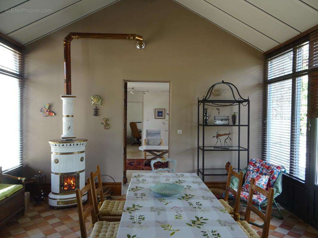 Secteur saint hilaire les places proche de nexon en haute vienne magnifique manoir du 17eme de 280 m² habitables sur 17862 m² de - photo 14