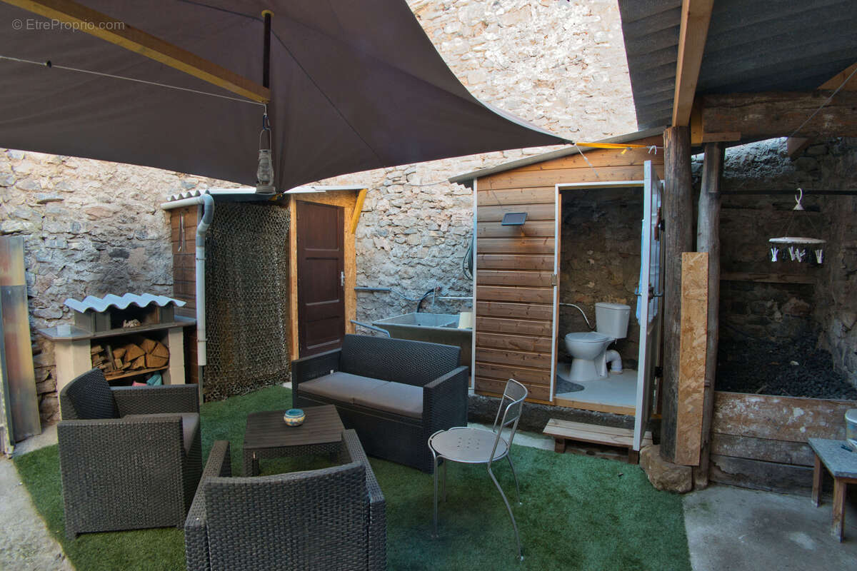 Maison à CASCASTEL-DES-CORBIERES