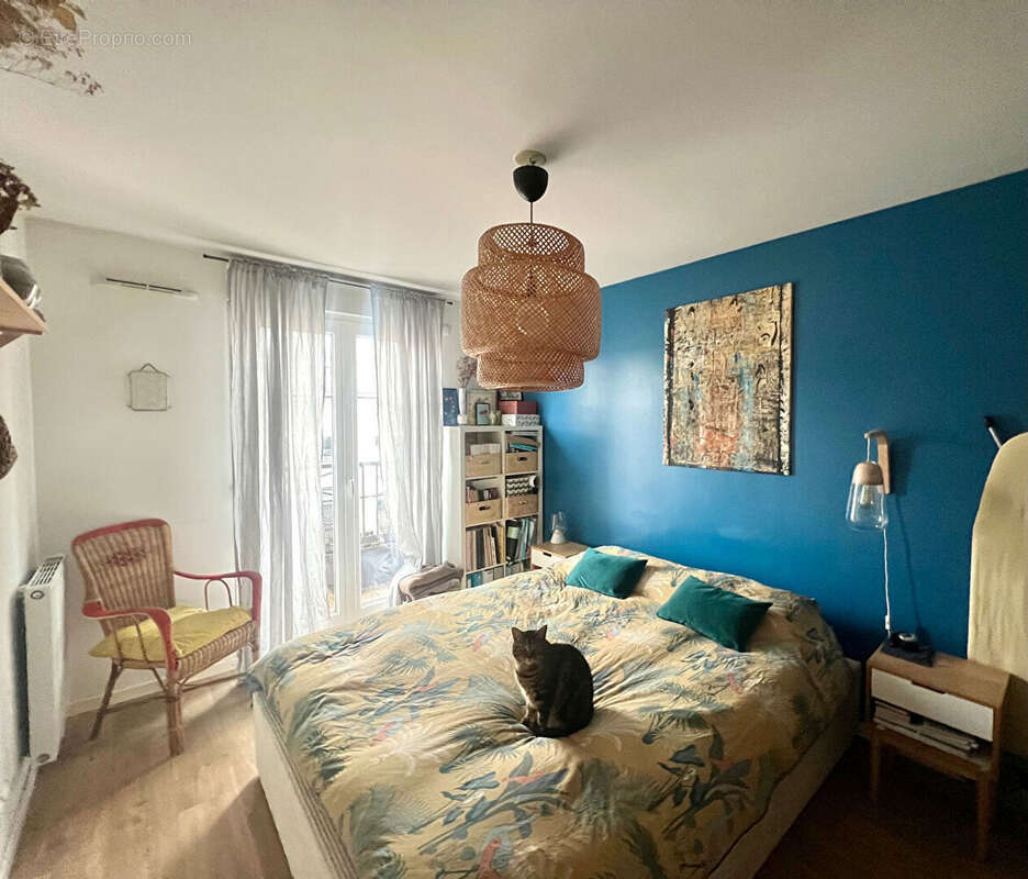 Appartement à SARTROUVILLE