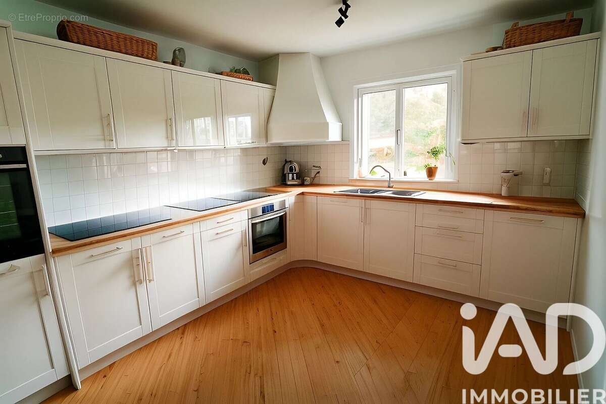 Photo 6 - Maison à LIVRY-SUR-SEINE