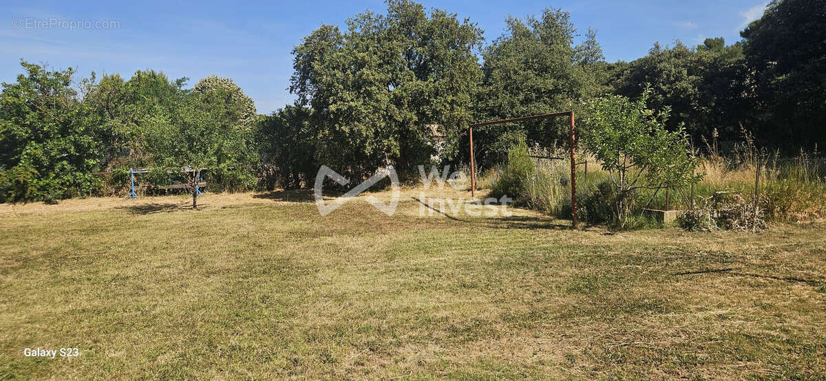 Maison 108 m² à Saint-Maximin-La-Sainte-Baume  - photo 6