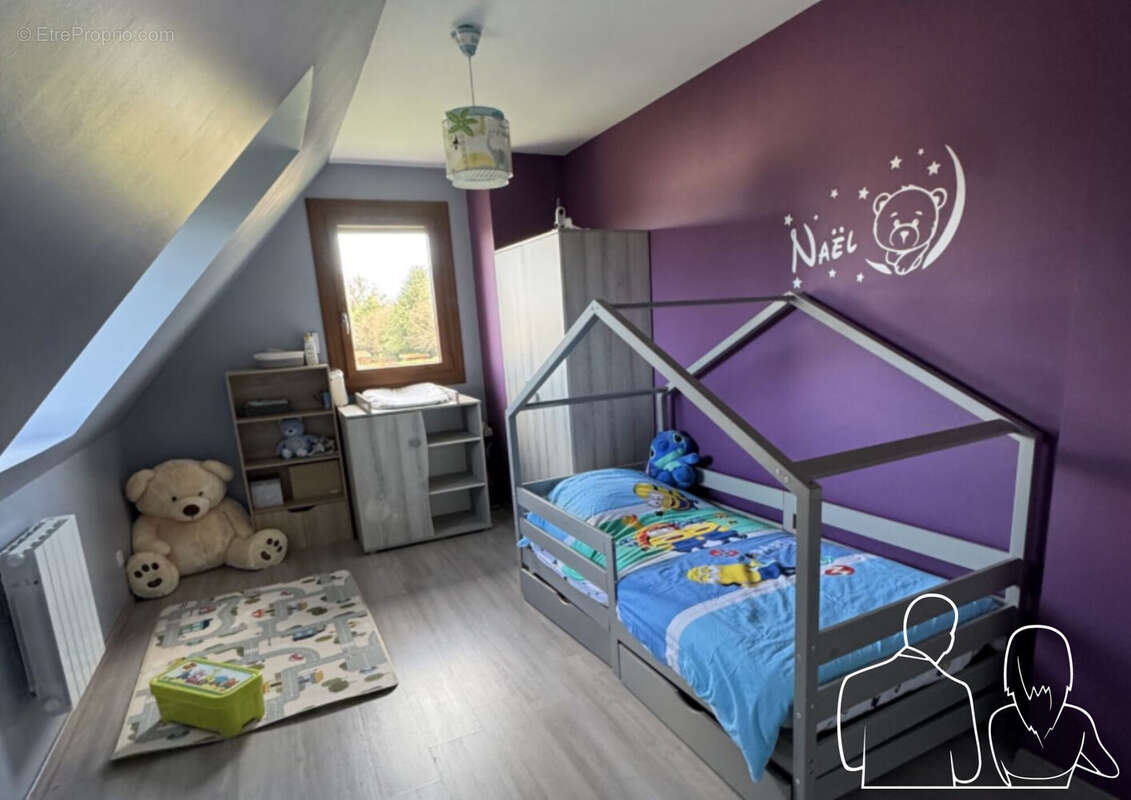 Maison à LA RIVIERE-SAINT-SAUVEUR